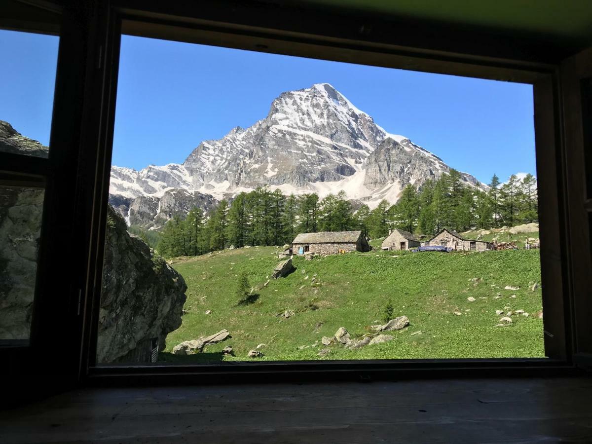 Two-Bedroom Chalet,1263923614:JPEG
